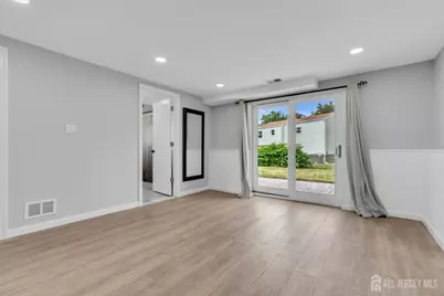 125 Jeff Street, Edison, NJ 08837 - Photo 35