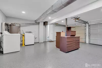 125 Jeff Street, Edison, NJ 08837 - Photo 37