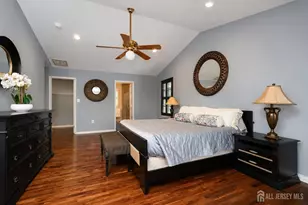 25 Edinburg Ln, East Brunswick Township, NJ 08816 - Photo 29