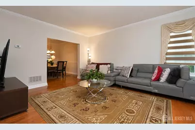 25 Edinburg Lane, East Brunswick Township, NJ 08816 - Photo 15
