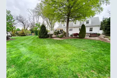 608 E Hendricks Boulevard E, South Plainfield, NJ 07080 - Photo 47
