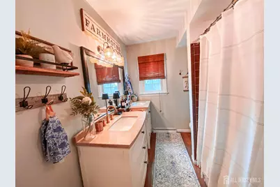 608 E Hendricks Boulevard E, South Plainfield, NJ 07080 - Photo 19