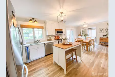 608 E Hendricks Boulevard E, South Plainfield, NJ 07080 - Photo 5