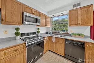 461 Sayre Dr, Plainsboro Township, NJ 08540 - Photo 21