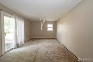 52 Embroidery St, Sayreville, NJ 08872 - Photo 13