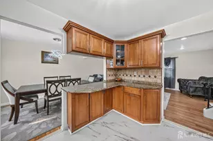 66 Janice Dr, Spotswood, NJ 08884 - Photo 9