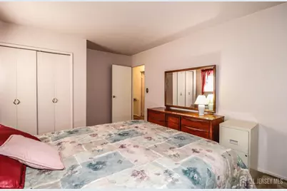 [Address not provided], Colonia, NJ 07067 - Photo 19
