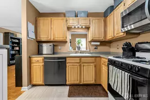 299 Vasser Dr, Piscataway Township, NJ 08854 - Photo 5
