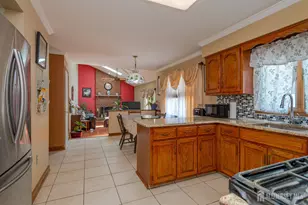 9 Salem St, Piscataway Township, NJ 08854 - Photo 5