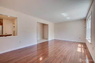 10B Betsy Ross Dr, Monroe Township, NJ 08831 - Photo 7