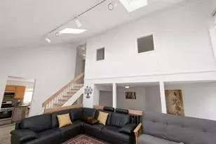 89 Linda Ln, Edison, NJ 08820 - Photo 3