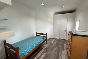 89 Linda Ln, Edison, NJ 08820 - Photo 9