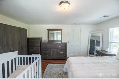 637 Main Street, Sayreville, NJ 08872 - Photo 27