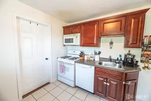 637 Main St, Sayreville, NJ 08872 - Photo 23