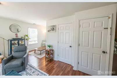 637 Main Street, Sayreville, NJ 08872 - Photo 7