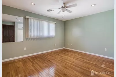 24 Winthrop Road, Edison, NJ 08817 - Photo 15