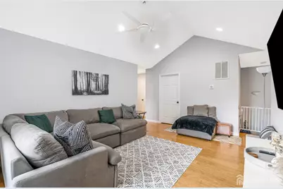 208 Cypress Lane, East Brunswick Township, NJ 08816 - Photo 5