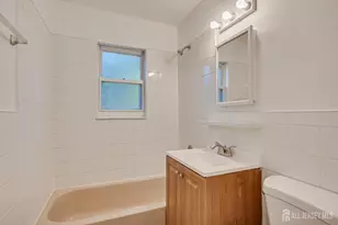 55 Gills Ln, Iselin, NJ 07095 - Photo 21