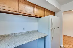 55 Gills Ln, Iselin, NJ 07095 - Photo 15