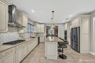5 Adam Ct, Monroe Township, NJ 08831 - Photo 19