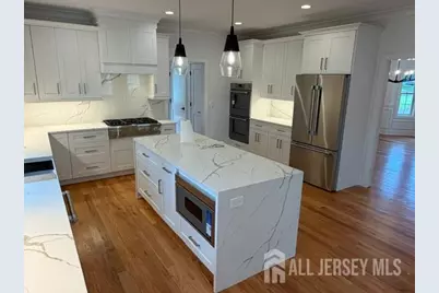 61 Vera Street, Piscataway Township, NJ 08854 - Photo 11