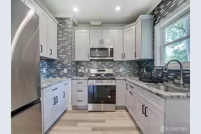 415 Plainfield Avenue, Piscataway Township, NJ 08854 - Photo 19