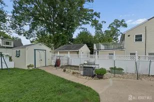 29 Pine Tree Rd, Old Bridge Township, NJ 08857 - Photo 21