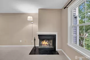 1011 Meadow Ct, Helmetta, NJ 08828 - Photo 5