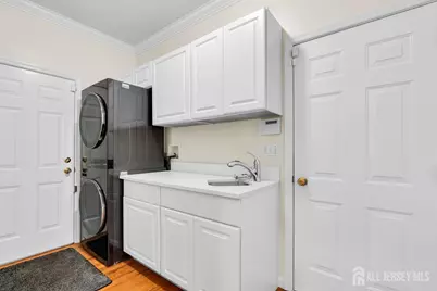 242 Grandview Avenue, Piscataway Township, NJ 08854 - Photo 27