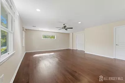 6 King Arthurs Court, Edison, NJ 08820 - Photo 23