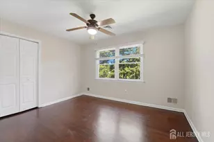 6 King Arthurs Ct, Edison, NJ 08820 - Photo 31