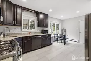 7 Conerly Rd, Franklin Township, NJ 08873 - Photo 9