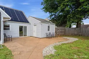 17 Joanna Pl, Colonia, NJ 07067 - Photo 29