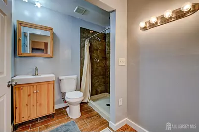1705 N Oaks Boulevard N, North Brunswick Township, NJ 08902 - Photo 31