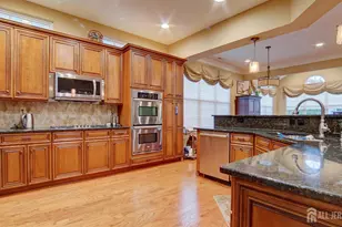 2 Troon Court, Monroe Township, NJ 08831 - Photo 17