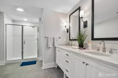 723 Station Road, Dunellen, NJ 08812 - Photo 15