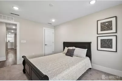 723 Station Road, Dunellen, NJ 08812 - Photo 17