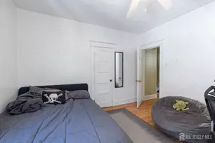 28 Suydam St, New Brunswick, NJ 08901 - Photo 3