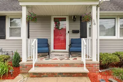 16 Hawthorne Avenue #16, Colonia, NJ 07067 - Photo 31