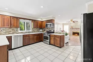 41 High Pointe Way, Old Bridge Township, NJ 07747 - Photo 13