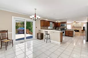 41 High Pointe Way, Old Bridge Township, NJ 07747 - Photo 11