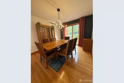 8 Teaberry Drive, Edison, NJ 08820 - Photo 9
