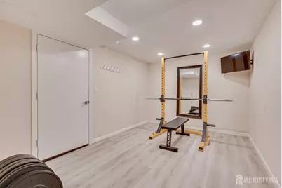 41 W Calvert Avenue, Edison, NJ 08820 - Photo 43