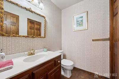 261 Beechwood Avenue, Middlesex, NJ 08846 - Photo 19