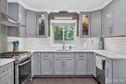 704 Third Street, Dunellen, NJ 08812 - Photo 17
