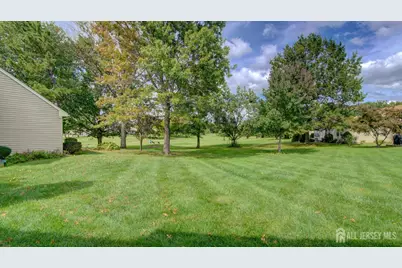 4 Martin Van Buren Drive #B, Monroe Township, NJ 08831 - Photo 5
