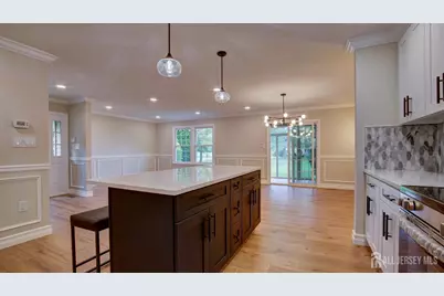 4 Martin Van Buren Drive #B, Monroe Township, NJ 08831 - Photo 7
