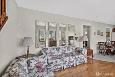 107 Cherry Street, Iselin, NJ 08830 - Photo 5