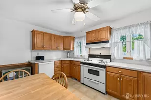 37 Leeds Dr, South Plainfield, NJ 07080 - Photo 11