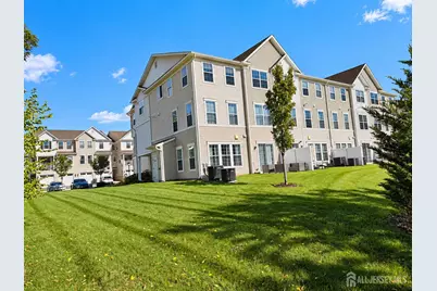 83 Depot Way, Dunellen, NJ 08812 - Photo 5